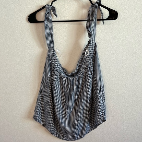 Hollister Women’s Plaid Off The Shoulder Top Size Small NWT - Picture 1 of 7